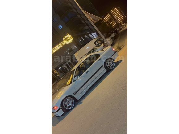 Sahibinden BMW 3 Serisi 320i 1994 Model 