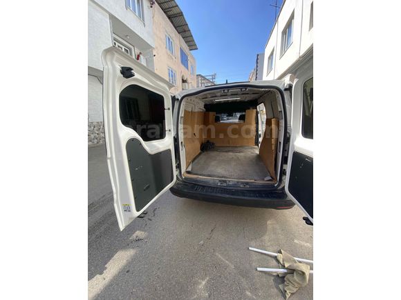 Sahibinden Volkswagen Caddy 2.0 TDI Maxi Van 2024 Model 