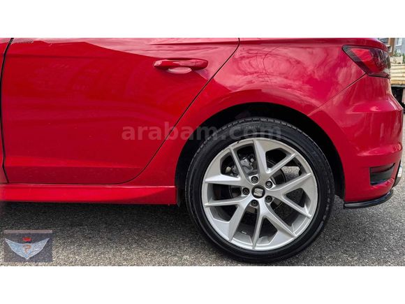 2015 LEON FR DÖNÜŞÜM CAM TAVAN DSG KIRMIZII