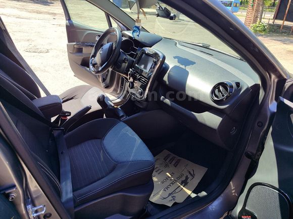 Sahibinden Renault Clio 0.9 TCe Icon 2013 Model