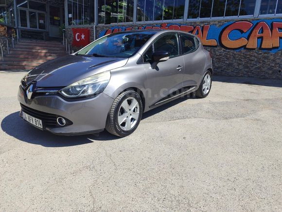 Sahibinden Renault Clio 0.9 TCe Icon 2013 Model