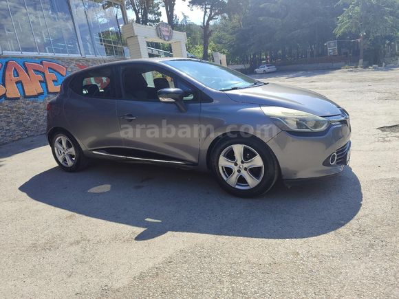 Sahibinden Renault Clio 0.9 TCe Icon 2013 Model