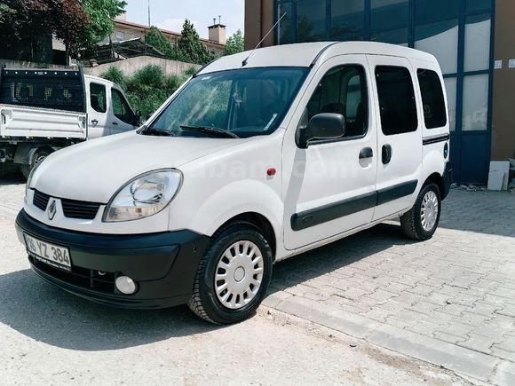 Sahibinden Renault Kangoo Multix 1.5 dCi Authentique 2005 Model  348.200 km Beyaz