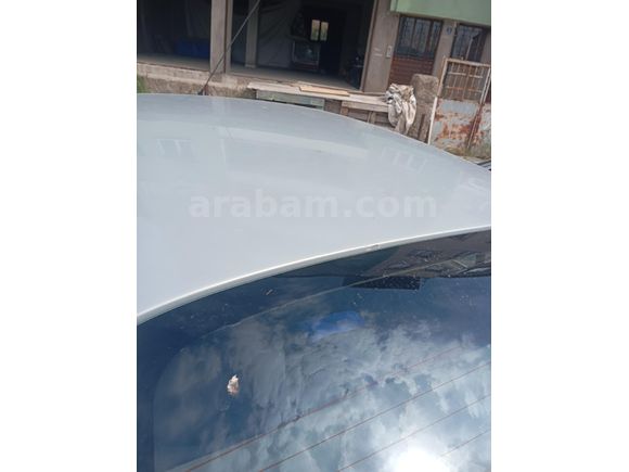 Sahibinden Renault Clio 1.4 Expression 2002 Model