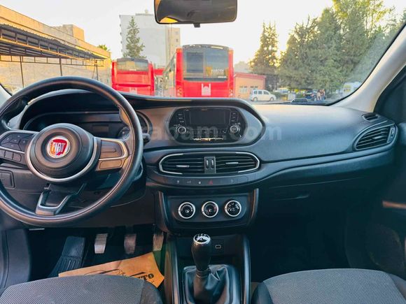 Öğretmenden Fiat Egea 1.3 Multijet Easy 2022 Model 