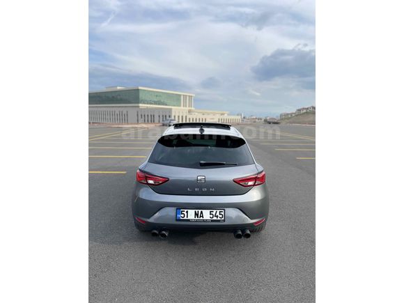 Seat Leon CR style hatasız boyasız