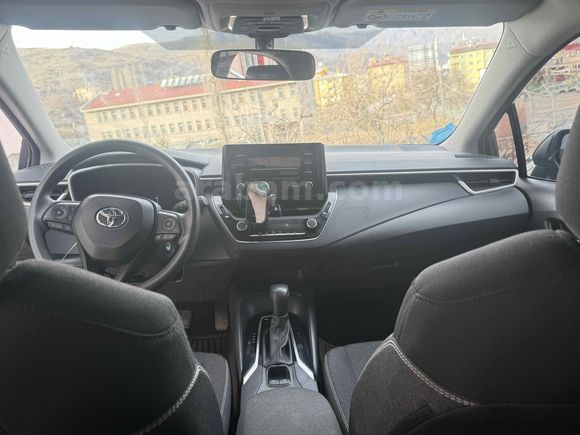Sahibinden Toyota Corolla 1.5 Vision 2024 Model 