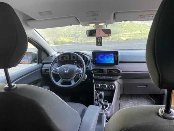 Sahibinden  Lansman Renk   Boyasız Değişensiz Stepway  Otomatik