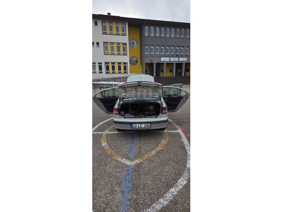 Sahibinden Renault Megane 1.6 Alize 2004 Model
