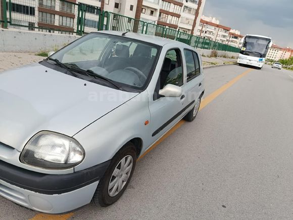 Sahibinden Renault Clio 1.6 RTE 1999 Model
