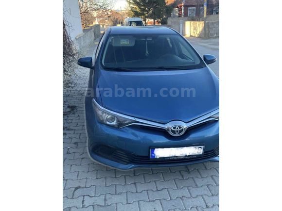 Sahibinden Hatasız Toyota Auris 1.33 Life  Benzin-Lpg