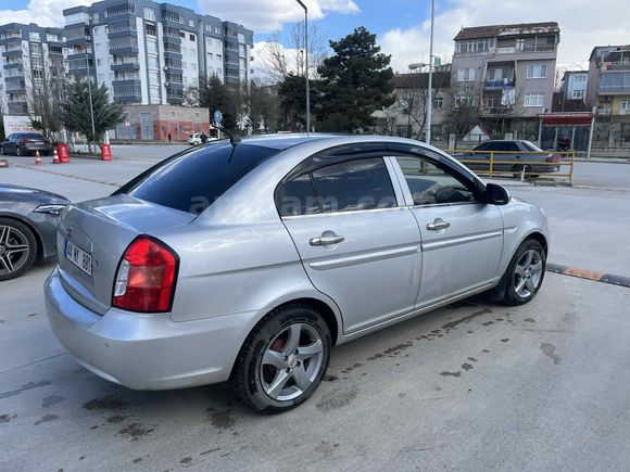Sahibinden Hyundai Accent Era 1.4 Select 2011 Model 