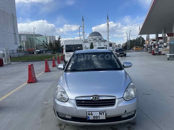 Sahibinden Hyundai Accent Era 1.4 Select 2011 Model 