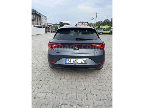 Sahibinden Seat Leon 1.0 eTSI Style 2024 Model 