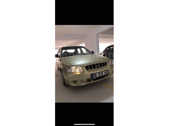 SAHİBİNDEN BAKIMLI KLİMALI OTOMATİK VİTESLİ ARAÇ