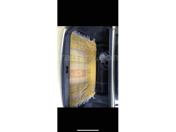 SAHİBİNDEN BAKIMLI KLİMALI OTOMATİK VİTESLİ ARAÇ