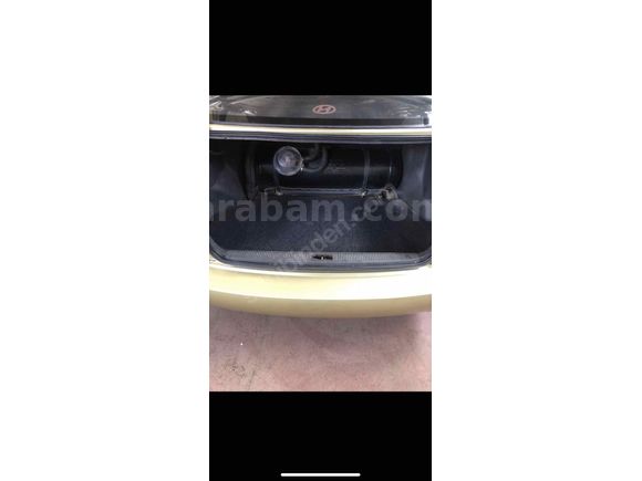 SAHİBİNDEN BAKIMLI KLİMALI OTOMATİK VİTESLİ ARAÇ