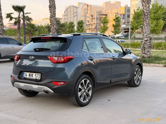 HATASIZ KİA STONİC PRESTİGE PAKET KM 65 BİNDE FUL+FUL