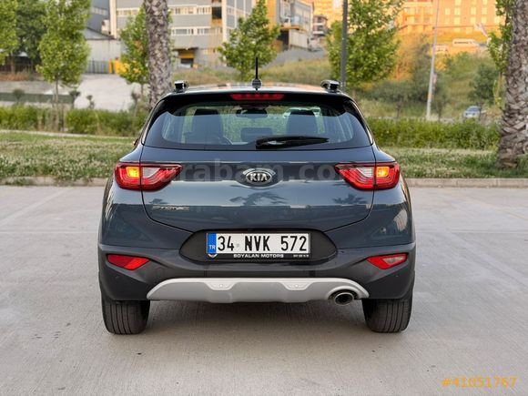 HATASIZ KİA STONİC PRESTİGE PAKET KM 65 BİNDE FUL+FUL