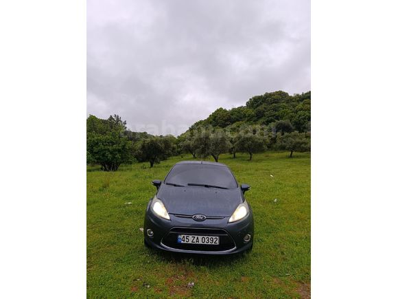 Sahibinden Ford Fiesta 1.4 TDCi Titanium X 2010 Model