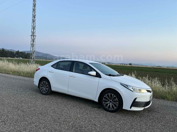 Sahibinden Toyota Corolla 1.33 Life 2017 Model 
