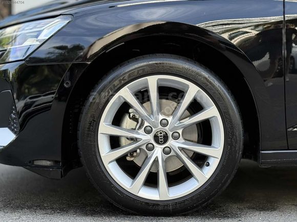 BOYASIZ 2025 MODEL AUDİ A3 SPORTBACK 35 TFSI ADVANCED (10.000km)