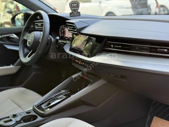 BOYASIZ 2025 MODEL AUDİ A3 SPORTBACK 35 TFSI ADVANCED (10.000km)