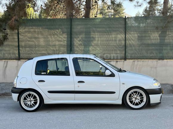 2001 Clio 1.4 RXT 2001 Emsalsiz Masrafsız