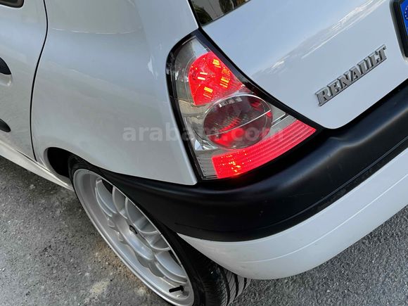 2001 Clio 1.4 RXT 2001 Emsalsiz Masrafsız