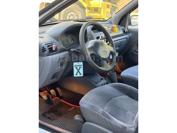 2001 Clio 1.4 RXT 2001 Emsalsiz Masrafsız