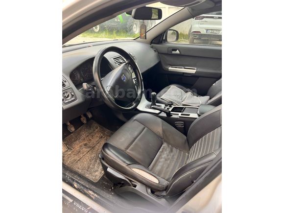 Sahibinden Volvo S40 1.6 D Premium 2010 Model 