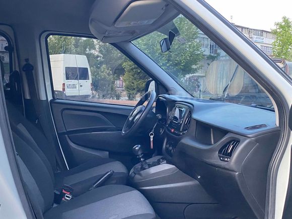 CELAL OTOMOTİV’DEN 2022 1.6 EASY 108 BİNDE DOBLO