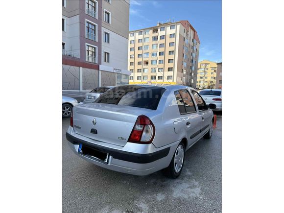 Sahibinden Renault Clio 1.4 Alize 2006 Model 