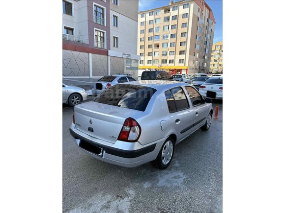 Sahibinden Renault Clio 1.4 Alize 2006 Model 