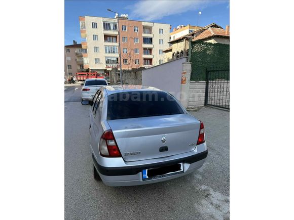 Sahibinden Renault Clio 1.4 Alize 2006 Model 