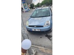 Sahibinden Ford Fiesta 1.4 Comfort 2006 Model  221.000 km Mavi