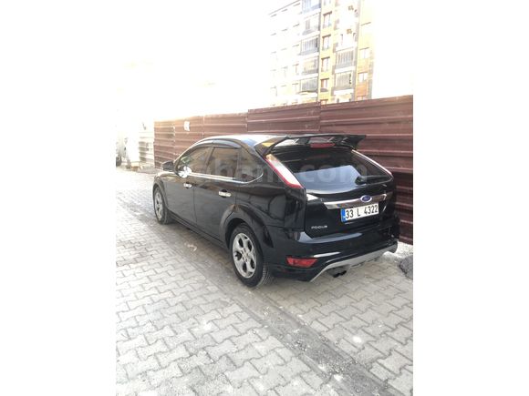 Sahibinden Ford Focus 1.6 TDCi Collection 2011 Model  bakımlı temiz araç