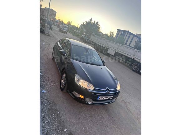 Takas olur Sahibinden Citroen C5 1.6 e-HDi Dynamique 2011 Model euro 5 motor  