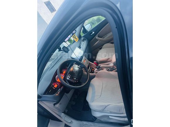Takas olur Sahibinden Citroen C5 1.6 e-HDi Dynamique 2011 Model euro 5 motor  