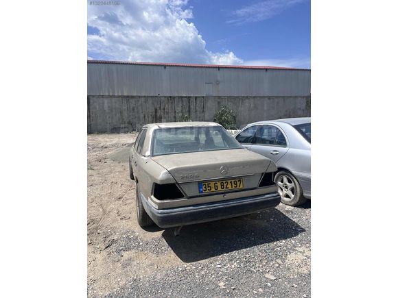 PROJELİK 1985 MODEL 200 D FAR STOP İÇ DÖŞEMESİ MEVCUTTUR