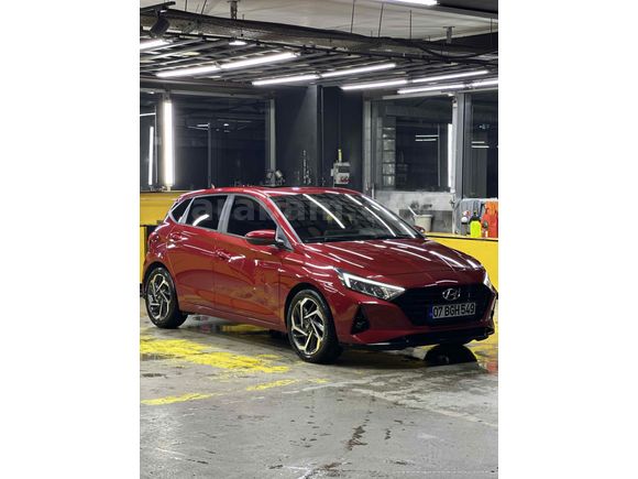 Sahibinden Hyundai i20 1.4 MPI Style Plus 2022 Model 