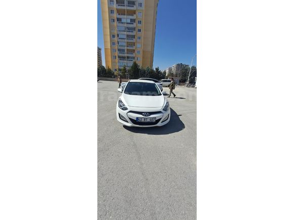 Fiyat düştü!?Öğretmenden Hyundai i30