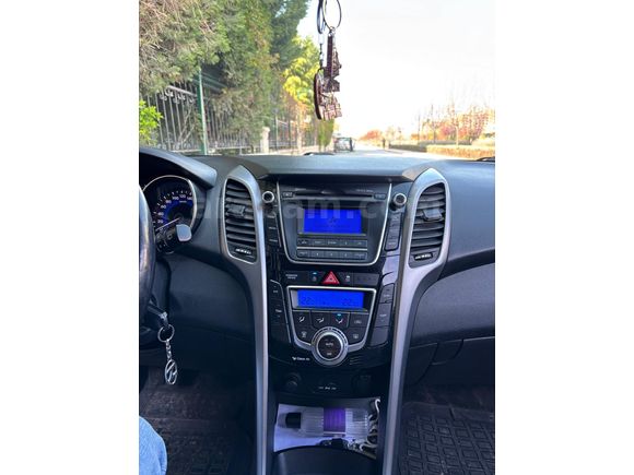 Fiyat düştü!?Öğretmenden Hyundai i30