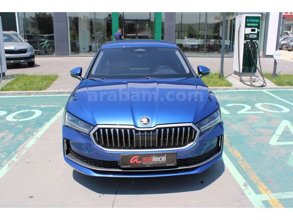 Skoda Superb 1.5MHEV PRESTİGE