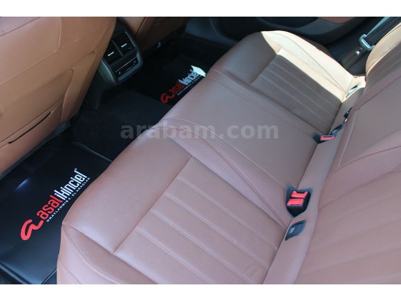 Skoda Superb 1.5MHEV PRESTİGE