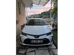 Sahibinden Toyota Corolla 1.5 Dream 2022 Model  32.000 km Beyaz