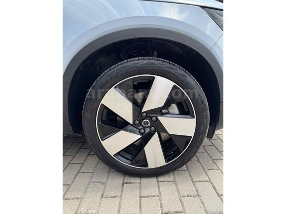 Sahibinden Volvo C40 Ultimate 2023 Model 