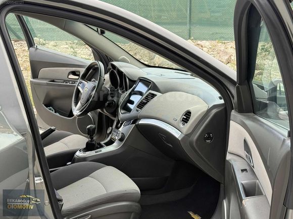 2010 CHEVROLET CRUZE 1.6 LS PLUS 210.000 KM'DE CAM GİBİ