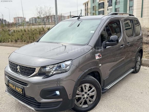 M_K PALA AUTODAN PEUGEOT RİFTER 2022 OTOMATİK VİTES