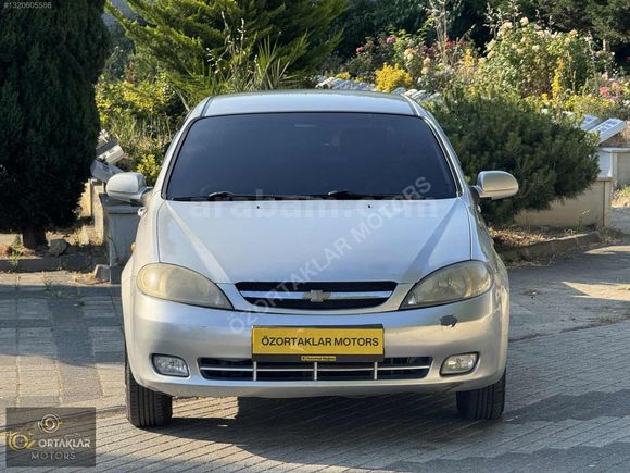 ÖZORTAKLAR,DAN 2006 LACETTİ 1.6 BENZİN LPG 156 BİN KM OTOMATİK